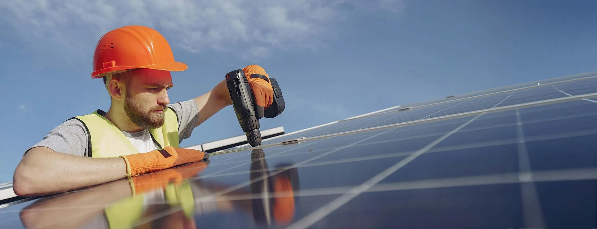 Instalacion y mantenimiento de paneles solares